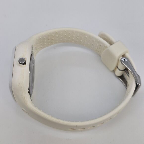 Rip Curl Women's Watch 34MM White Dial White Plastic Band Straps New Battery - Picture 12 of 16